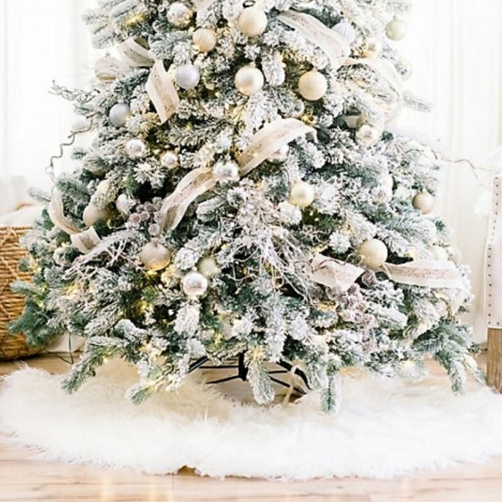 Faux Fur Christmas Tree Skirt 36" Round